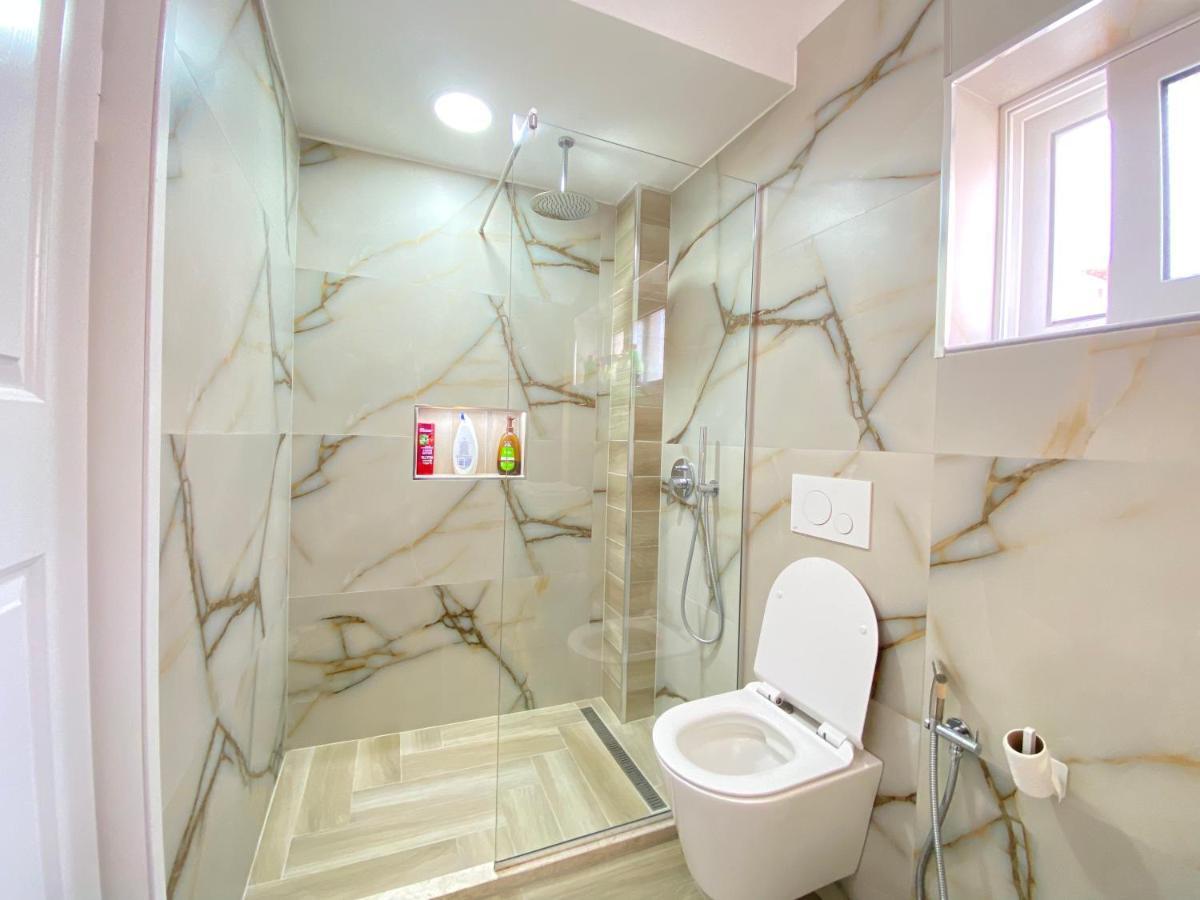 Saranda Apartment Brajan Ngoại thất bức ảnh